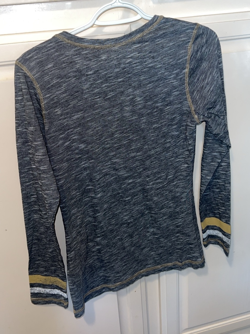NFL New Orleans Saints Football Long-Sleeve Tee in Charcoal and Gold NWT Medium - Picture 4 of 4
